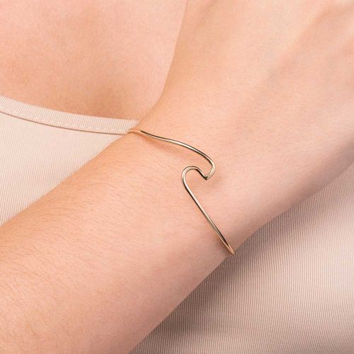 GOLD WAVE SKINNY CUFF BRACELET